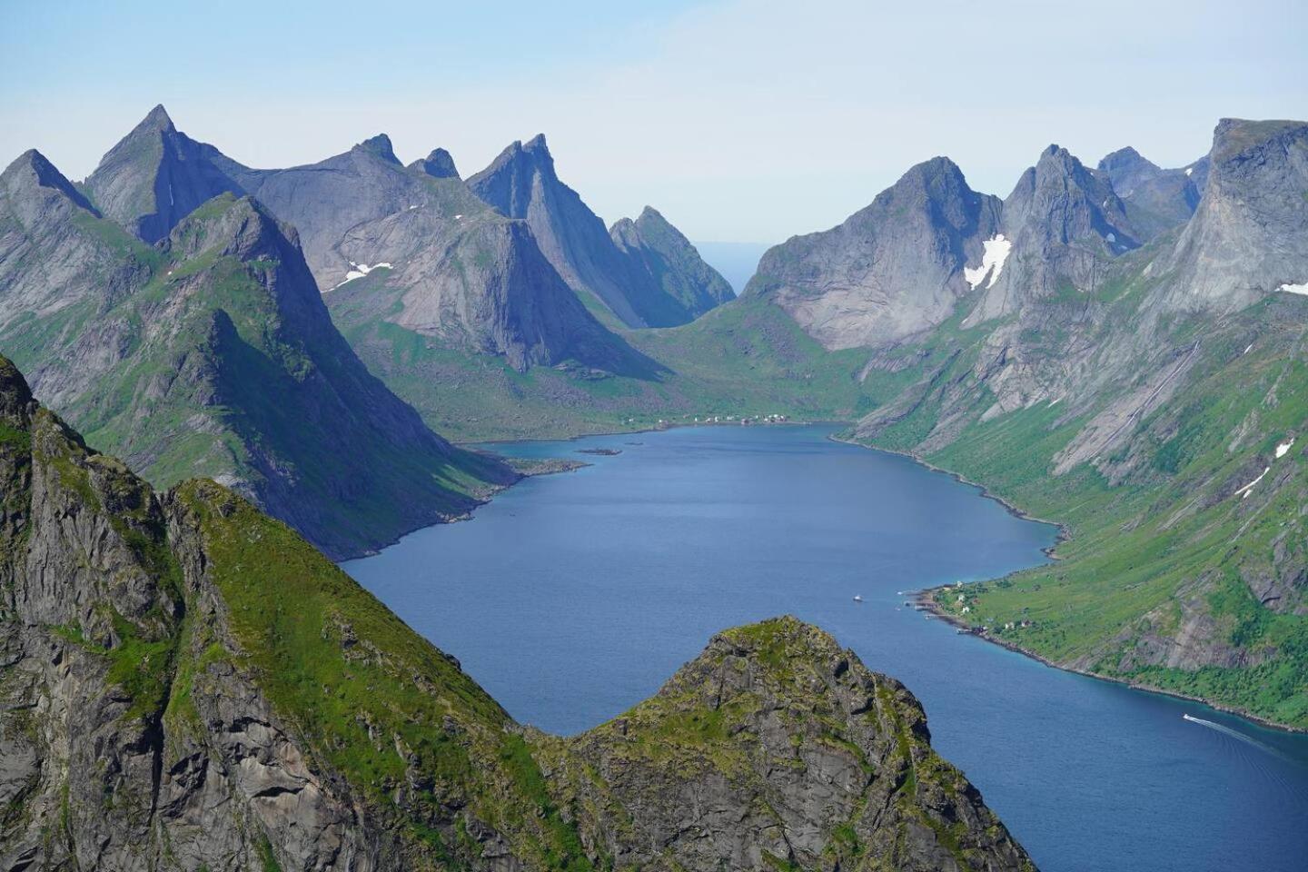 Lofoten Panoramic Luxury Home With Sauna Москенес Экстерьер фото